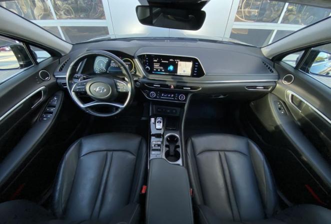 Hyundai Sonata VIII (DN8) с пробегом 2021 года, цена 2 620 000 рублей, 77252 км, седан, Автокод Объявления
