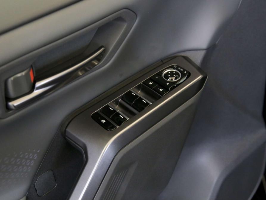 Toyota RAV4 VI (XA60) Санкт-Петербург  - изображение 19