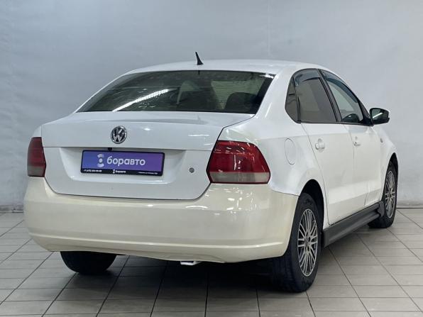 Volkswagen Polo V с пробегом 2011 года, цена 350 000 рублей, 264434 км, седан, Автокод Объявления