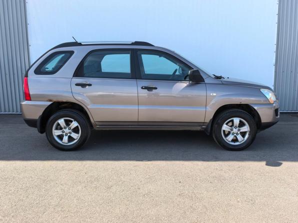 Kia Sportage II Рестайлинг с пробегом 2008 года, цена 720 000 рублей, 170000 км, внедорожник, Автокод Объявления
