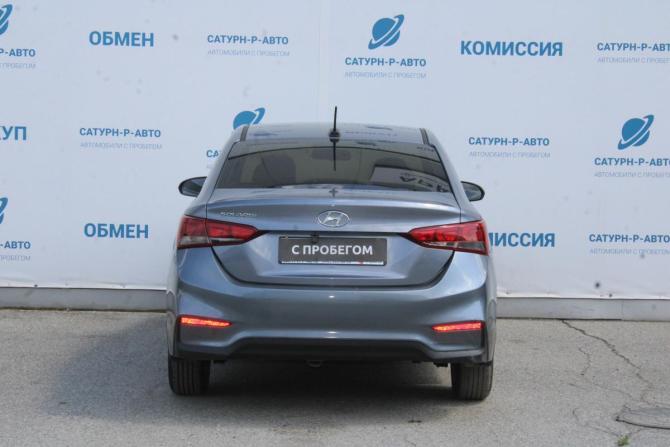 Hyundai Solaris II с пробегом 2017 года, цена 1 050 000 рублей, 90000 км, седан, Автокод Объявления