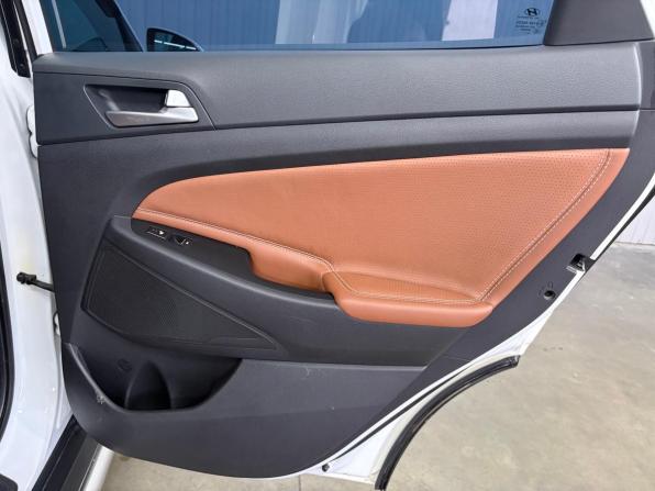 Hyundai Tucson III Рестайлинг с пробегом 2018 года, цена 2 097 000 рублей, 154463 км, внедорожник, Автокод Объявления