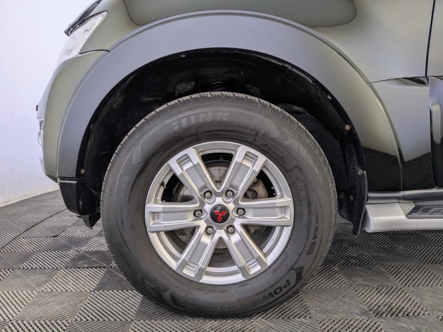 Mitsubishi Pajero IV Рестайлинг 2 Москва  - изображение 13