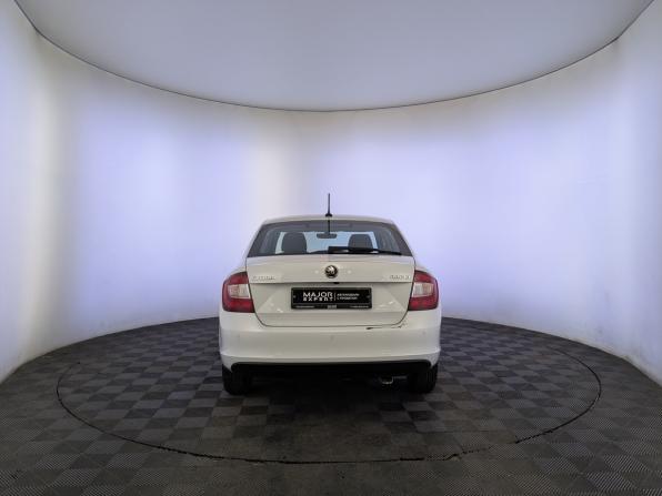 Skoda Rapid I Рестайлинг с пробегом 2019 года, цена 1 399 000 рублей, 67806 км, лифтбек, Автокод Объявления