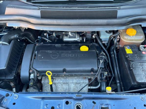 Opel Zafira B Рестайлинг с пробегом 2012 года, цена 700 000 рублей, 272791 км, компактвэн, Автокод Объявления