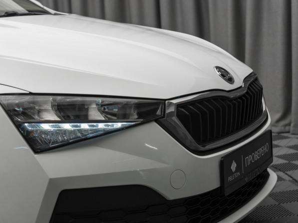 Skoda Rapid II с пробегом 2021 года, цена 1 650 000 рублей, 66505 км, лифтбек, Автокод Объявления