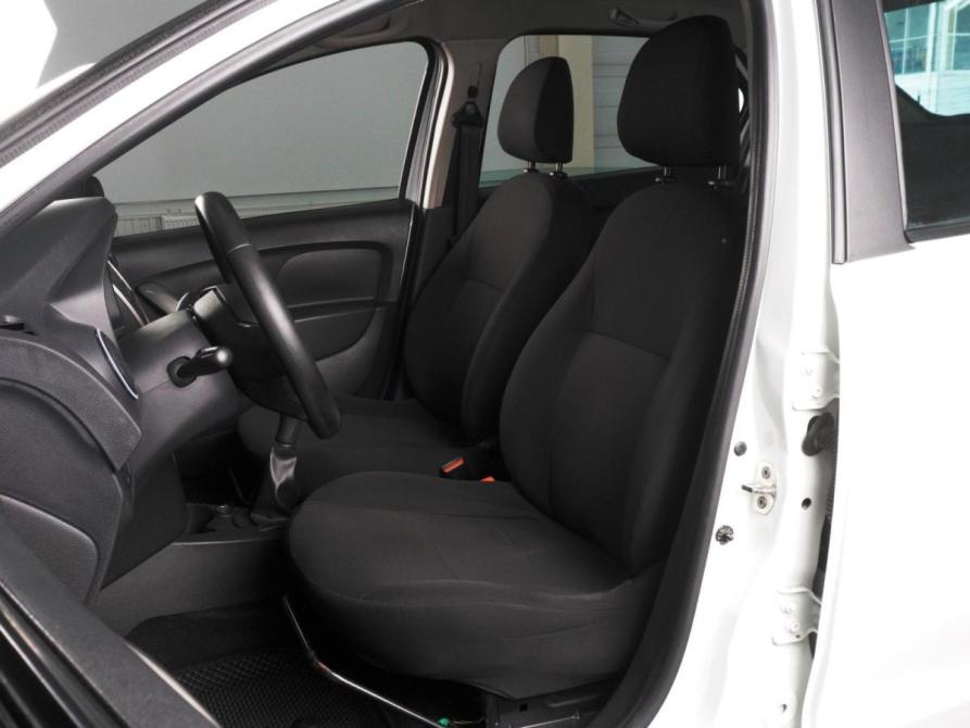Renault Logan II Рестайлинг Минеральные Воды  - изображение 10