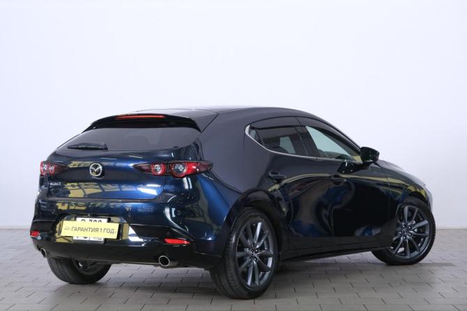 Mazda 3 IV (BP) с пробегом 2019 года, цена 1 699 000 рублей, 39000 км, хэтчбек, Автокод Объявления