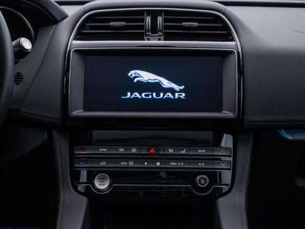 Jaguar F-Pace I с пробегом 2020 года, цена 3 280 000 рублей, 71000 км, внедорожник, Автокод Объявления
