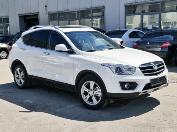 FAW Besturn X80 I с пробегом 2017 года, цена 1 044 000 рублей, 111464 км, внедорожник, Автокод Объявления