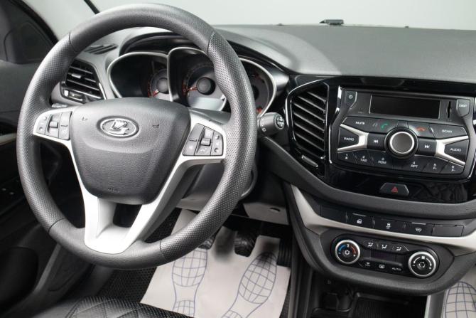 Lada (ВАЗ) Vesta I с пробегом 2019 года, цена 1 199 000 рублей, 113277 км, универсал, Автокод Объявления