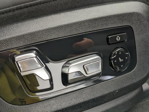 BMW X6 III (G06) Рестайлинг с пробегом 2024 года, цена 12 622 100 рублей, 17235 км, внедорожник, Автокод Объявления