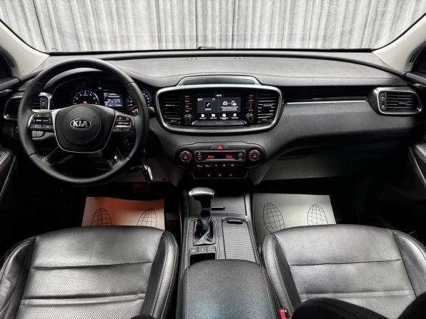 Kia Sorento III Prime Рестайлинг с пробегом 2018 года, цена 2 370 000 рублей, 117260 км, внедорожник, Автокод Объявления