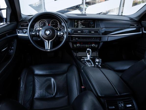 BMW 5 серии VI (F10/F11/F07) с пробегом 2012 года, цена 1 945 000 рублей, 207277 км, седан, Автокод Объявления