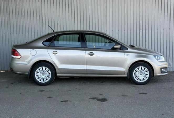 Volkswagen Polo V Рестайлинг с пробегом 2015 года, цена 840 000 рублей, 154003 км, седан, Автокод Объявления