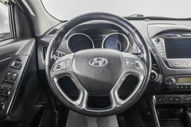 Hyundai ix35 I Рестайлинг с пробегом 2013 года, цена 1 599 000 рублей, 205000 км, внедорожник, Автокод Объявления
