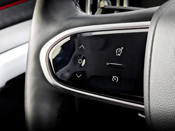 Jaecoo J7 I с пробегом 2024 года, цена 2 300 000 рублей, 50018 км, внедорожник, Автокод Объявления