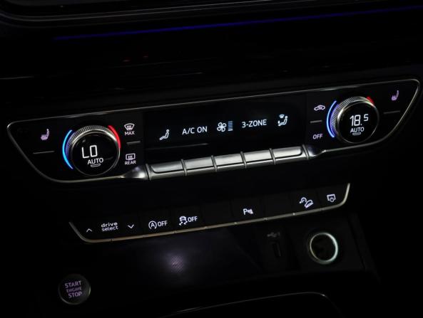 Audi Q5 II (FY) Рестайлинг с пробегом 2021 года, цена 4 641 000 рублей, 73156 км, внедорожник, Автокод Объявления