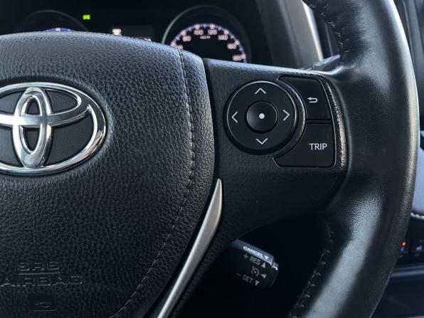 Toyota RAV4 IV (XA40) Рестайлинг с пробегом 2018 года, цена 2 298 000 рублей, 178092 км, внедорожник, Автокод Объявления