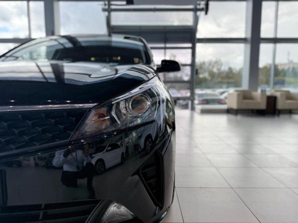 Kia Rio IV Рестайлинг с пробегом 2021 года, цена 1 545 000 рублей, 127927 км, седан, Автокод Объявления