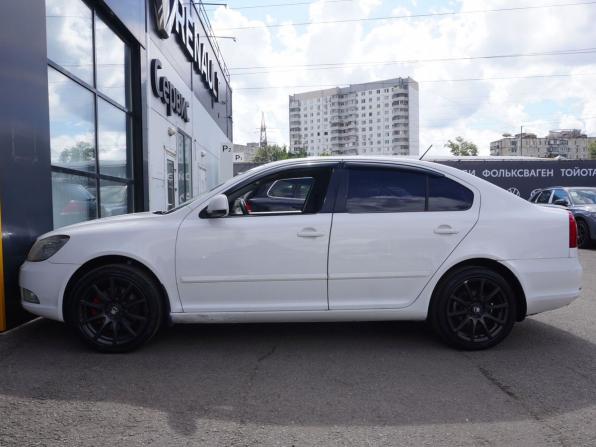 Skoda Octavia II (A5) Рестайлинг с пробегом 2011 года, цена 720 000 рублей, 270145 км, лифтбек, Автокод Объявления