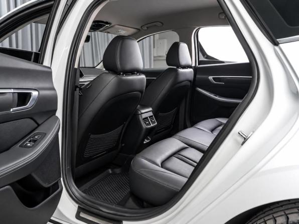 Hyundai Sonata VIII (DN8) с пробегом 2021 года, цена 2 299 000 рублей, 126564 км, седан, Автокод Объявления