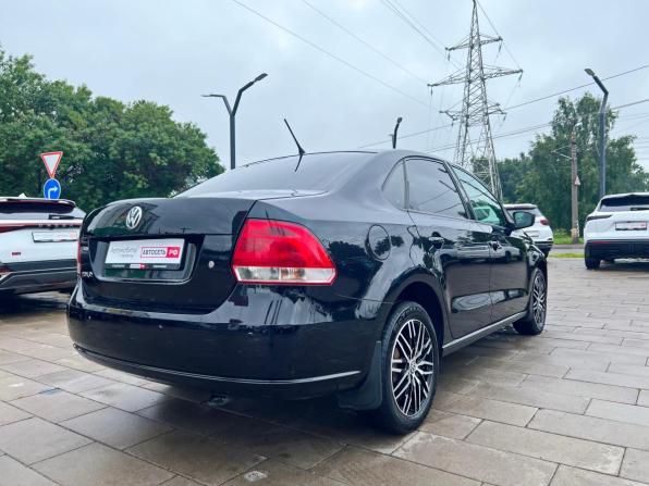 Volkswagen Polo V с пробегом 2014 года, цена 910 000 рублей, 172030 км, седан, Автокод Объявления