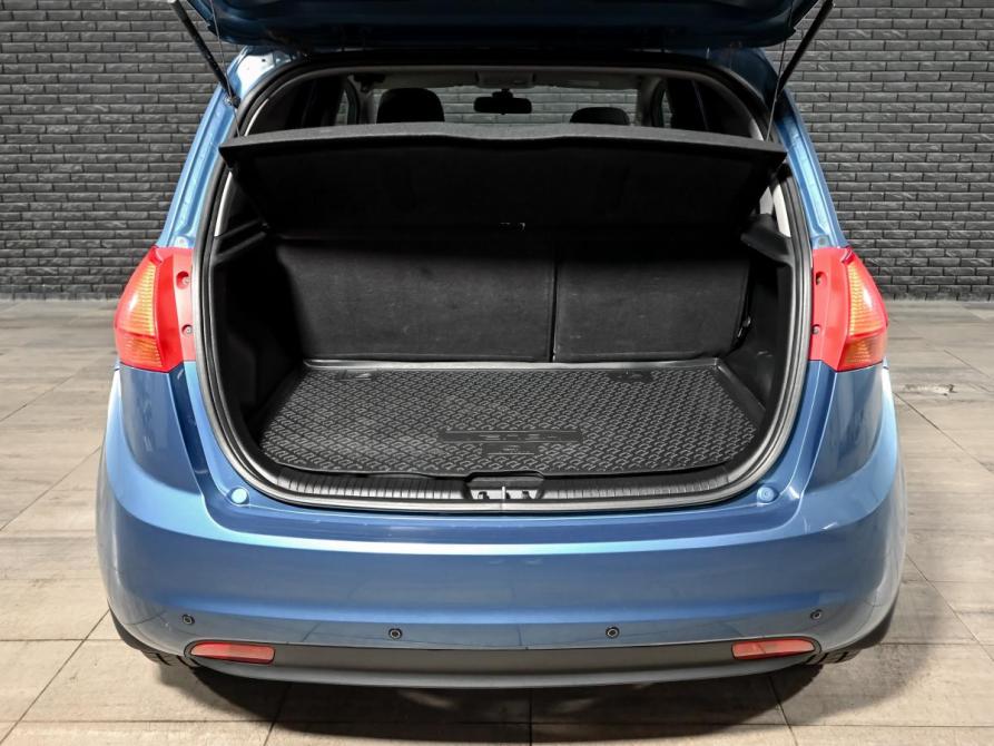 Kia Venga I Екатеринбург  - изображение 6