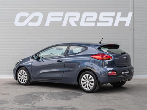 Kia Ceed II с пробегом 2013 года, цена 1 200 000 рублей, 141106 км, хэтчбек, Автокод Объявления