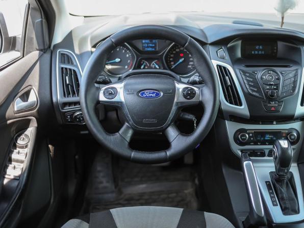 Ford Focus III с пробегом 2013 года, цена 760 000 рублей, 214681 км, хэтчбек, Автокод Объявления