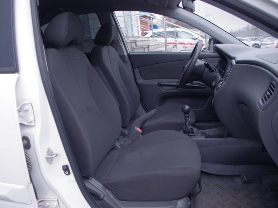 Kia Rio II Рестайлинг Владимир  - изображение 10