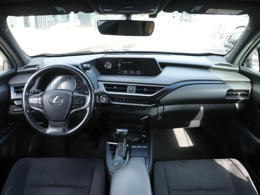 Lexus UX I Москва  - изображение 12