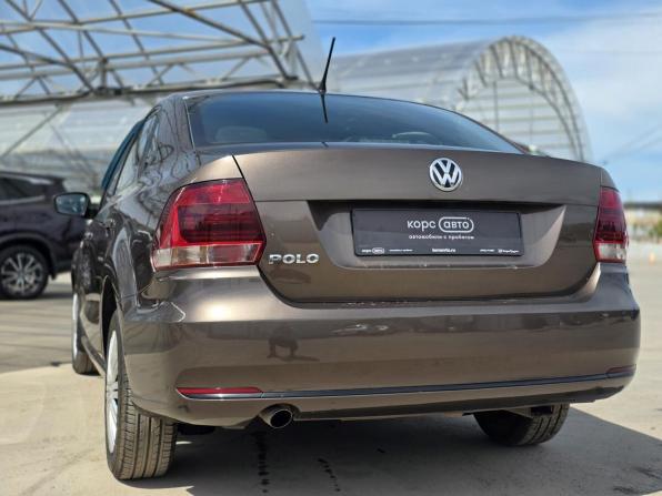 Volkswagen Polo V Рестайлинг с пробегом 2015 года, цена 1 096 400 рублей, 92238 км, седан, Автокод Объявления