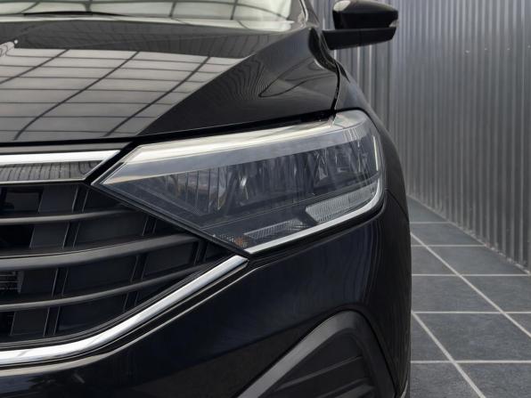 Volkswagen Polo VI с пробегом 2020 года, цена 1 337 000 рублей, 128635 км, лифтбек, Автокод Объявления