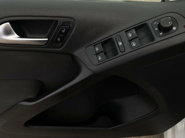 Volkswagen Tiguan I Рестайлинг с пробегом 2013 года, цена 995 000 рублей, 196996 км, внедорожник, Автокод Объявления