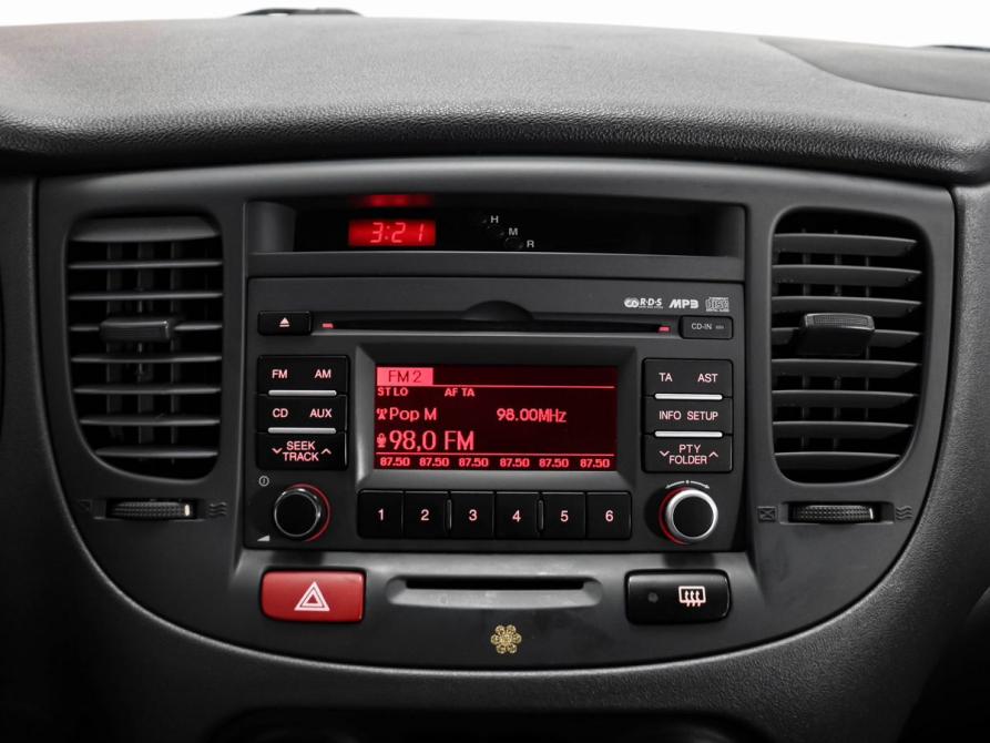 Kia Rio II Рестайлинг Минеральные Воды  - изображение 15
