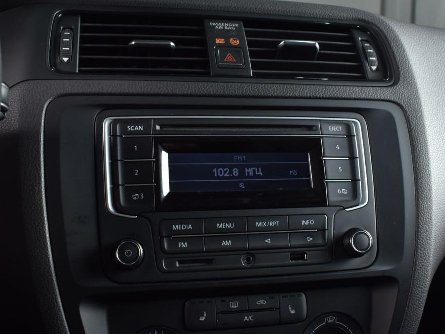 Volkswagen Jetta VI Кемерово  - изображение 13