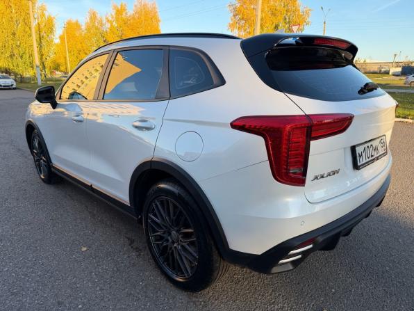 Haval Jolion I Рестайлинг с пробегом 2024 года, цена 2 049 999 рублей, 39000 км, внедорожник, Автокод Объявления