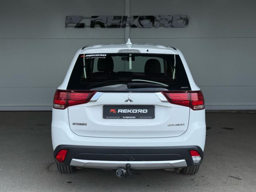 Mitsubishi Outlander III Рестайлинг 3 Уфа  - изображение 6