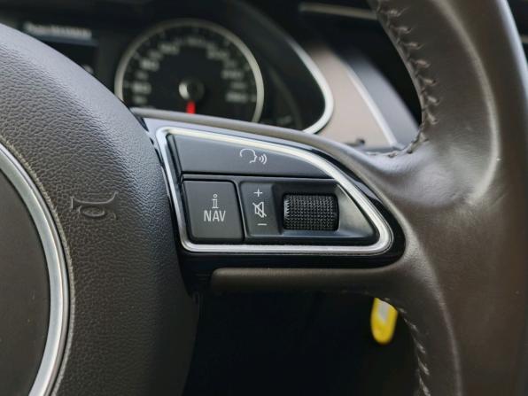 Audi A4 IV (B8) Рестайлинг с пробегом 2013 года, цена 1 699 000 рублей, 127126 км, седан, Автокод Объявления