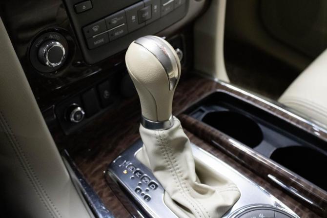 Nissan Patrol VI (Y62) с пробегом 2012 года, цена 2 119 000 рублей, 221201 км, внедорожник, Автокод Объявления
