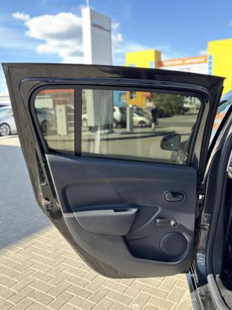 Renault Sandero II Рестайлинг с пробегом 2019 года, цена 1 050 000 рублей, 126040 км, хэтчбек, Автокод Объявления