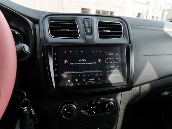 Renault Sandero II с пробегом 2018 года, цена 1 010 000 рублей, 183383 км, хэтчбек, Автокод Объявления