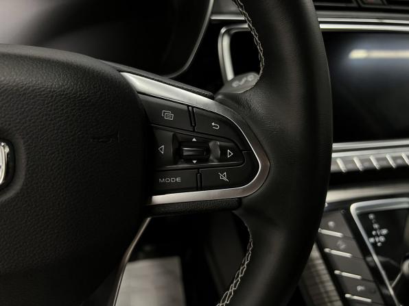 Geely Atlas Pro с пробегом 2023 года, цена 2 195 000 рублей, 30684 км, внедорожник, Автокод Объявления
