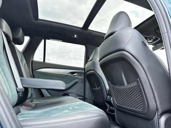 Geely Monjaro I с пробегом 2023 года, цена 3 400 000 рублей, 50200 км, внедорожник, Автокод Объявления