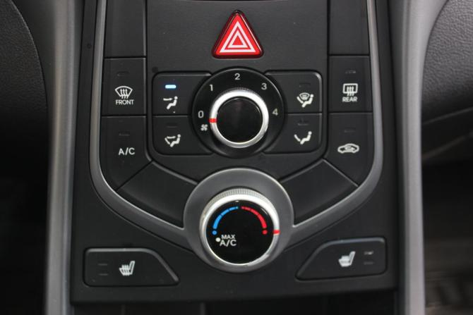 Hyundai Elantra V (MD) с пробегом 2014 года, цена 907 000 рублей, 246888 км, седан, Автокод Объявления
