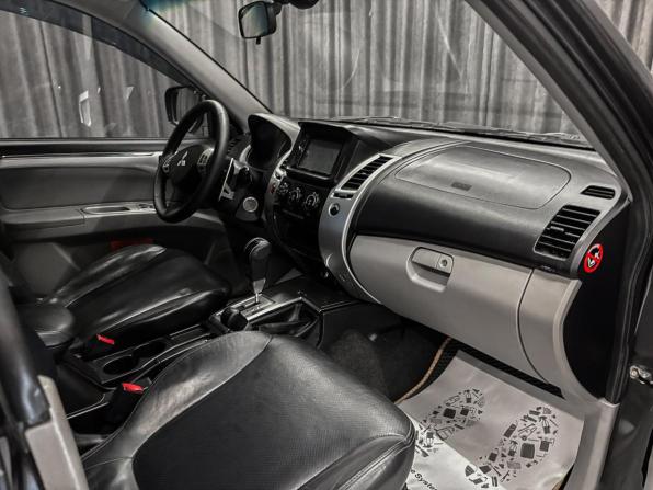 Mitsubishi Pajero Sport II с пробегом 2010 года, цена 1 599 000 рублей, 284000 км, внедорожник, Автокод Объявления