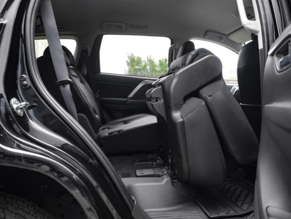 Mitsubishi Pajero Sport III Рестайлинг с пробегом 2021 года, цена 3 989 000 рублей, 33950 км, внедорожник, Автокод Объявления