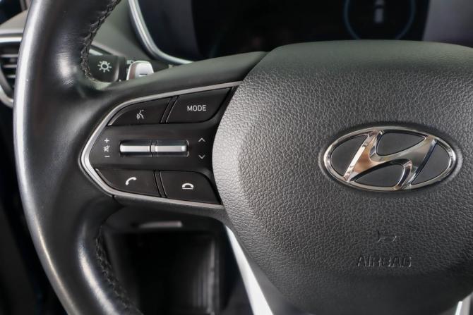 Hyundai Santa Fe IV Рестайлинг с пробегом 2021 года, цена 3 799 000 рублей, 29500 км, внедорожник, Автокод Объявления