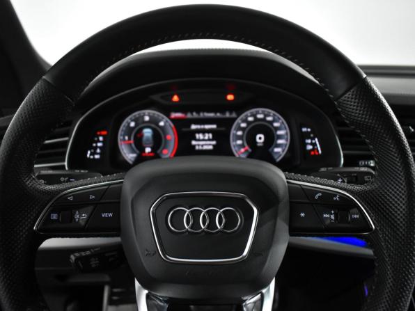 Audi Q8 I (4M) с пробегом 2019 года, цена 5 900 000 рублей, 164050 км, внедорожник, Автокод Объявления